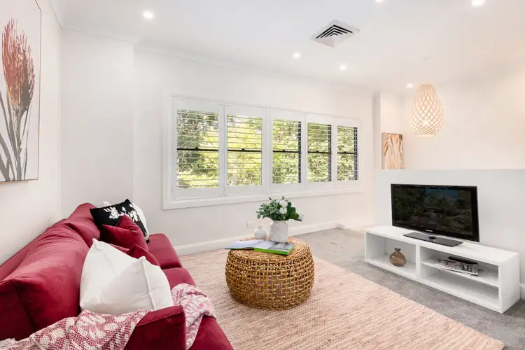 Sixth view of Homely house listing, 8 Kiparra Street, Pymble NSW 2073