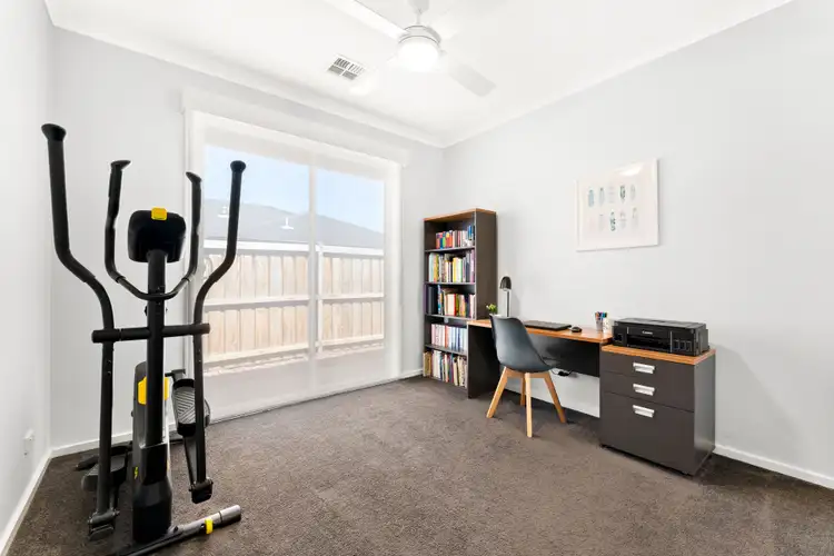 Seventh view of Homely house listing, 7 Violet Street, Bunyip VIC 3815