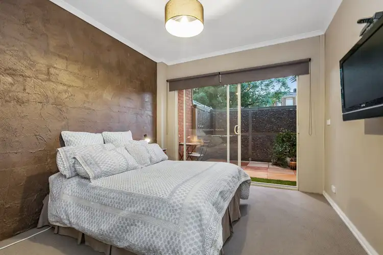 Sixth view of Homely house listing, 18 Parkhaven Avenue, Kingsbury VIC 3083