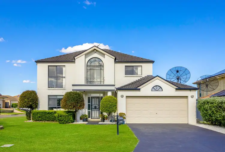 2 Perth Close, West Hoxton NSW 2171