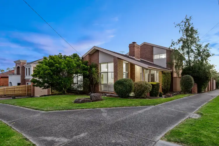 6 Torwood Drive, Vermont South VIC 3133