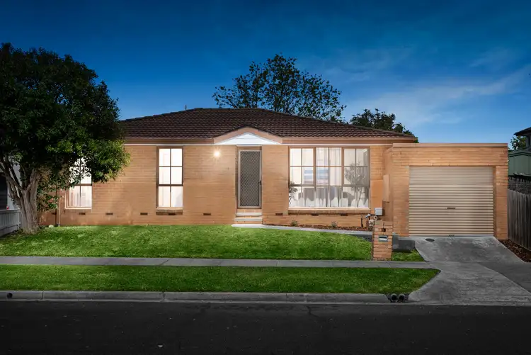 11 Molbray Street, Box Hill North VIC 3129