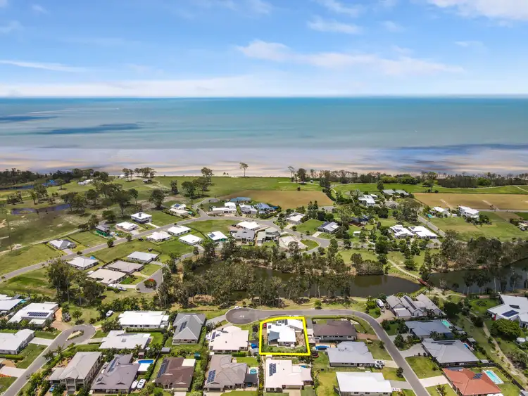 8 Cowrie Court, Burrum Heads QLD 4659