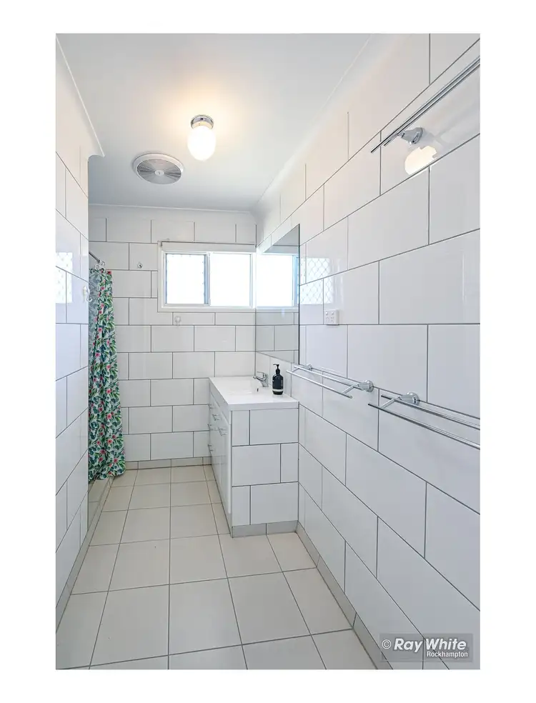 Second view of Homely house listing, 2/260 Carpenter Street, Frenchville QLD 4701