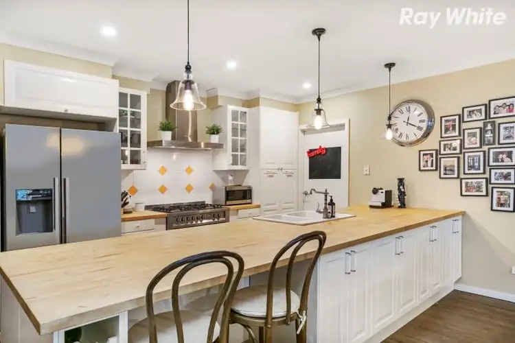 Seventh view of Homely house listing, 17 Everly Circuit, Pakenham VIC 3810