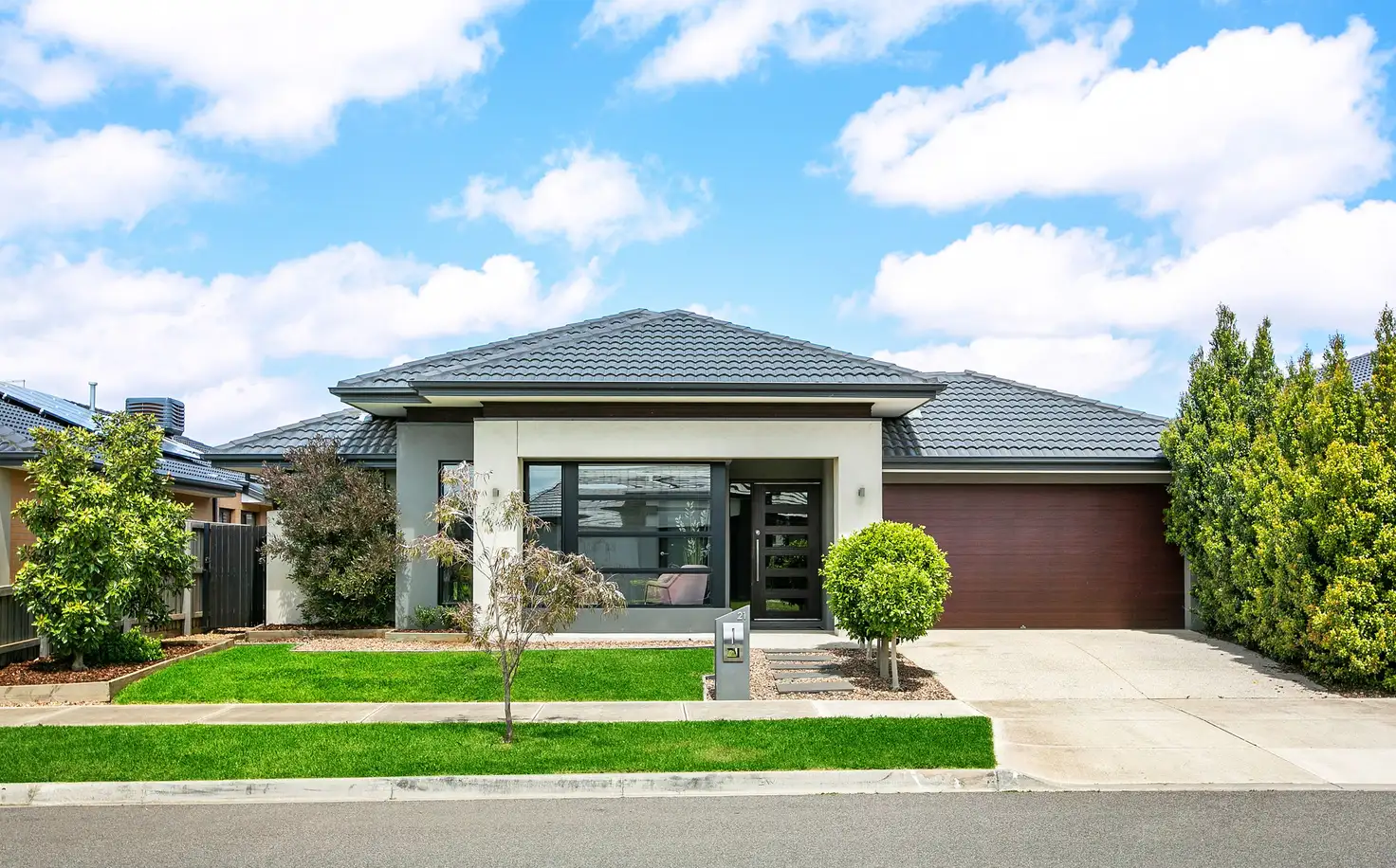 Main view of Homely house listing, 21 Lyca Terrace, Lalor VIC 3075