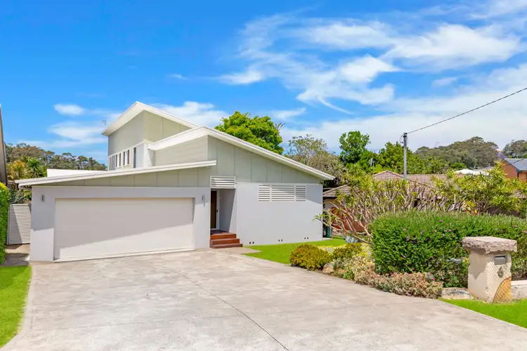 Second view of Homely house listing, 6 Lucinda Avenue, Wamberal NSW 2260