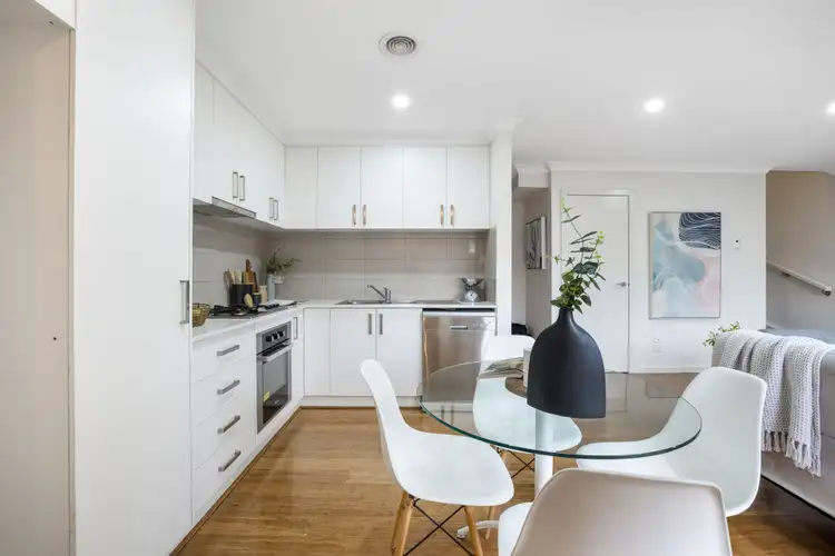 Sixth view of Homely townhouse listing, 2/1017 Pascoe Vale Road, Jacana VIC 3047