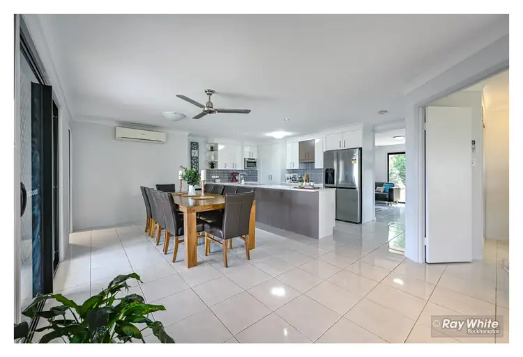 15 Laird Avenue, Norman Gardens QLD 4701