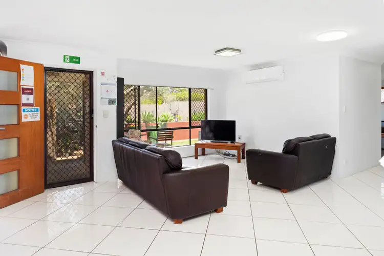 Fifth view of Homely house listing, 1&2/25 Terrigal Crescent, Southport QLD 4215