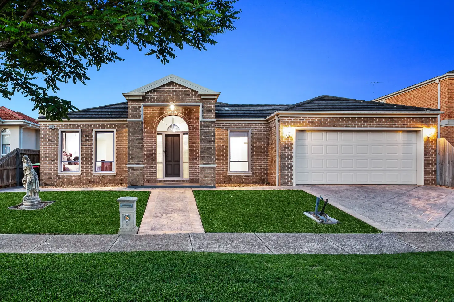 Main view of Homely house listing, 8 Eildon Circuit, Taylors Hill VIC 3037