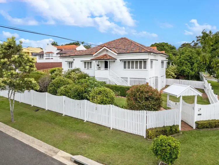 10 Wahroonga Road, Ashgrove QLD 4060