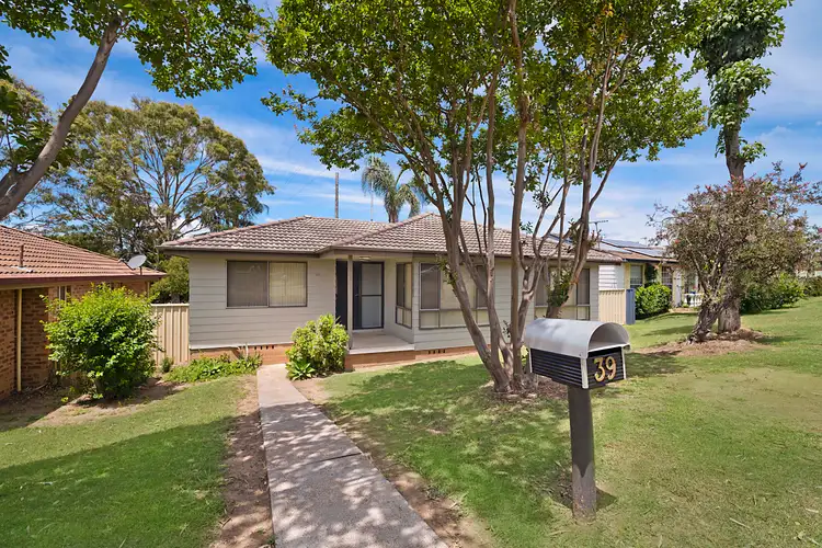 39 Hague Street, Rutherford NSW 2320