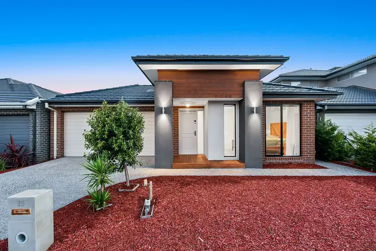 15 Tulk Street, Berwick VIC 3806