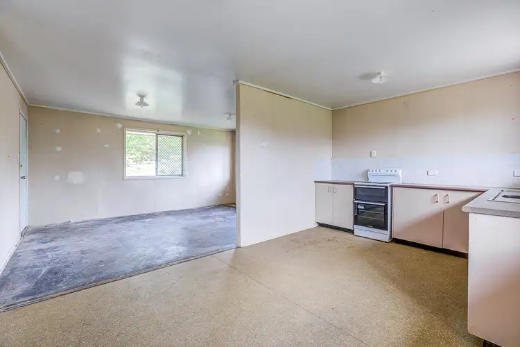 Fourth view of Homely house listing, 4 Gloxinia Street, Kingston QLD 4114