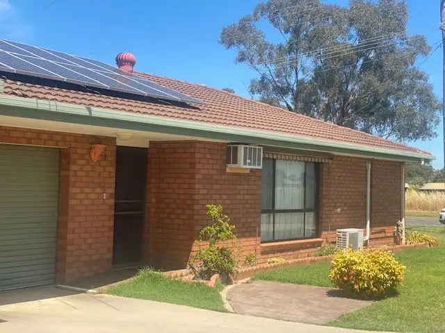 Second view of Homely unit listing, 1/220 Hume Street, Corowa NSW 2646