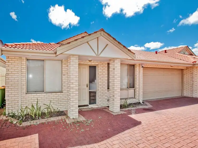 2/11 Mansell Street, Morley WA 6062