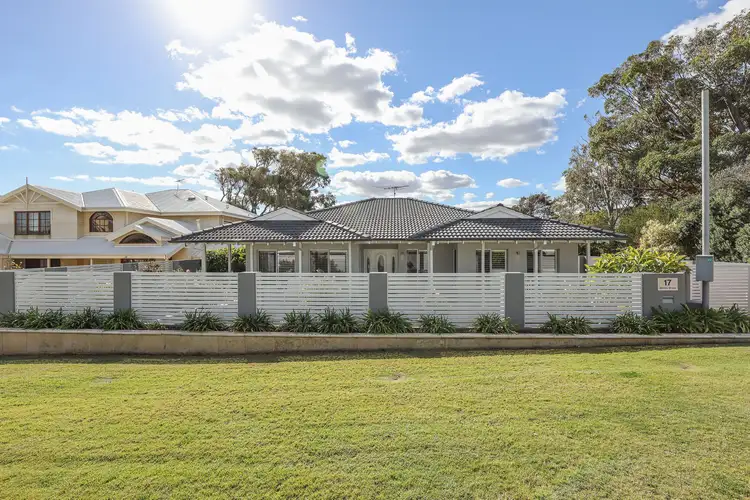 17 Bettles Street, Marmion WA 6020