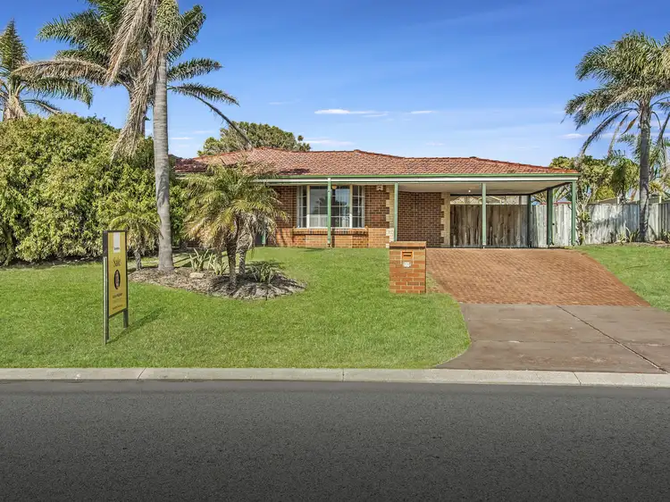 11 Darwin Place, Warnbro WA 6169