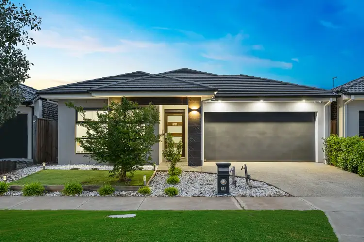 28 Somerset Road, Thornhill Park VIC 3335
