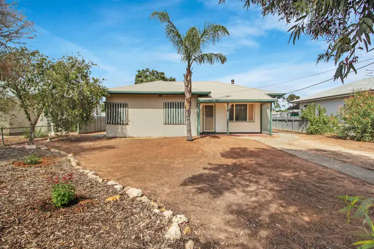 37 Railway Terrace, Renmark SA 5341