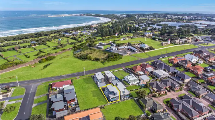 Second view of Homely house listing, 4/72 Merri Street, Warrnambool VIC 3280
