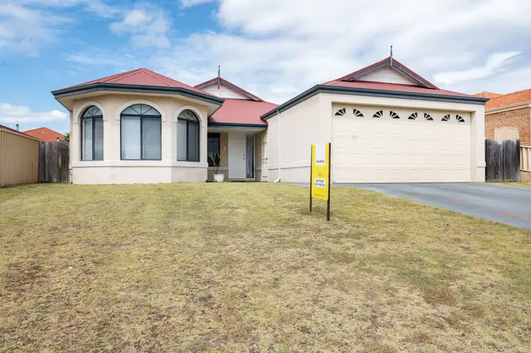Second view of Homely house listing, 33 Possum Way, College Grove WA 6230