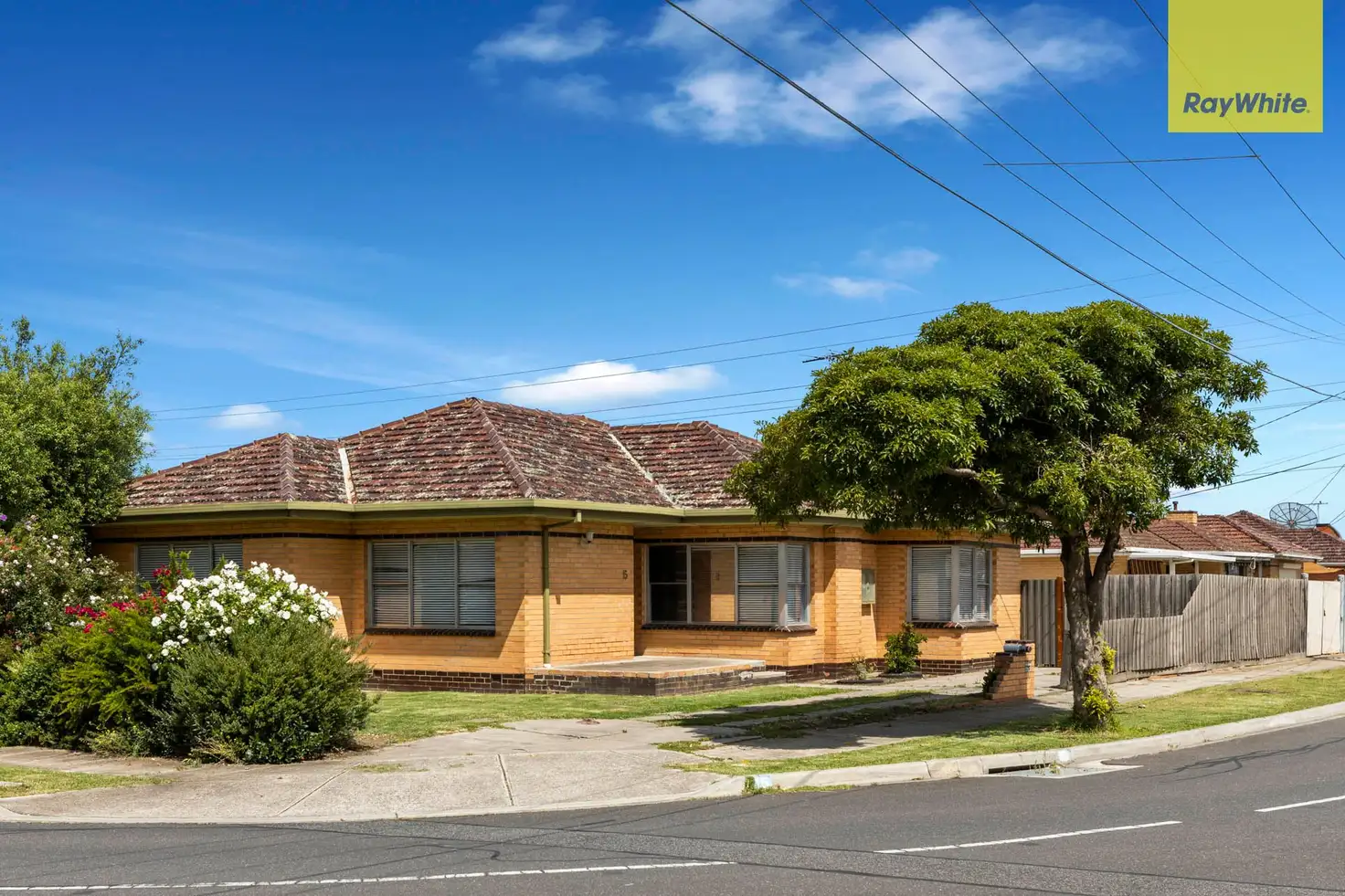 Main view of Homely house listing, 15 Thorndon Drive, St Albans VIC 3021