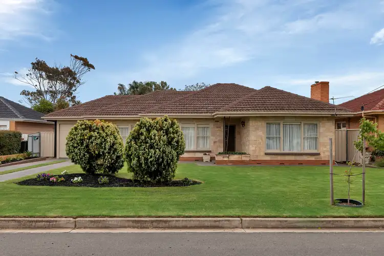 5 Formosa Avenue, West Beach SA 5024