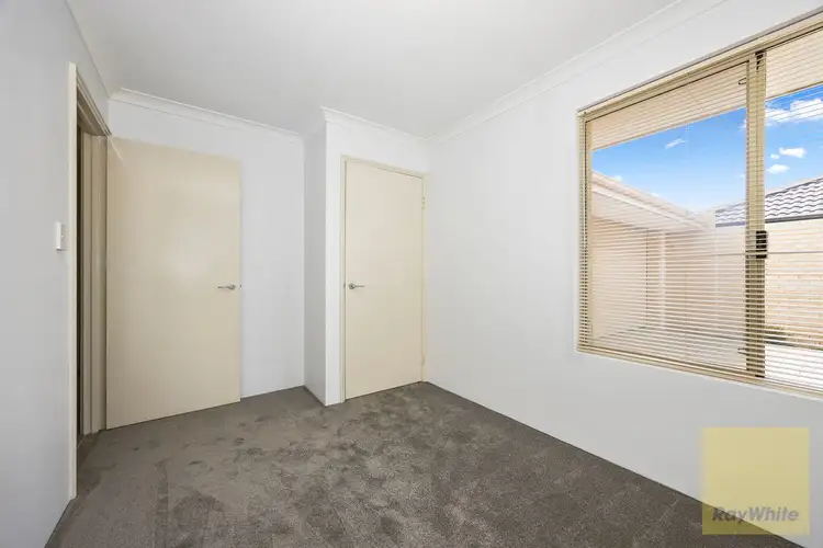 Fifth view of Homely house listing, 8 Garrett Way, Clarkson WA 6030