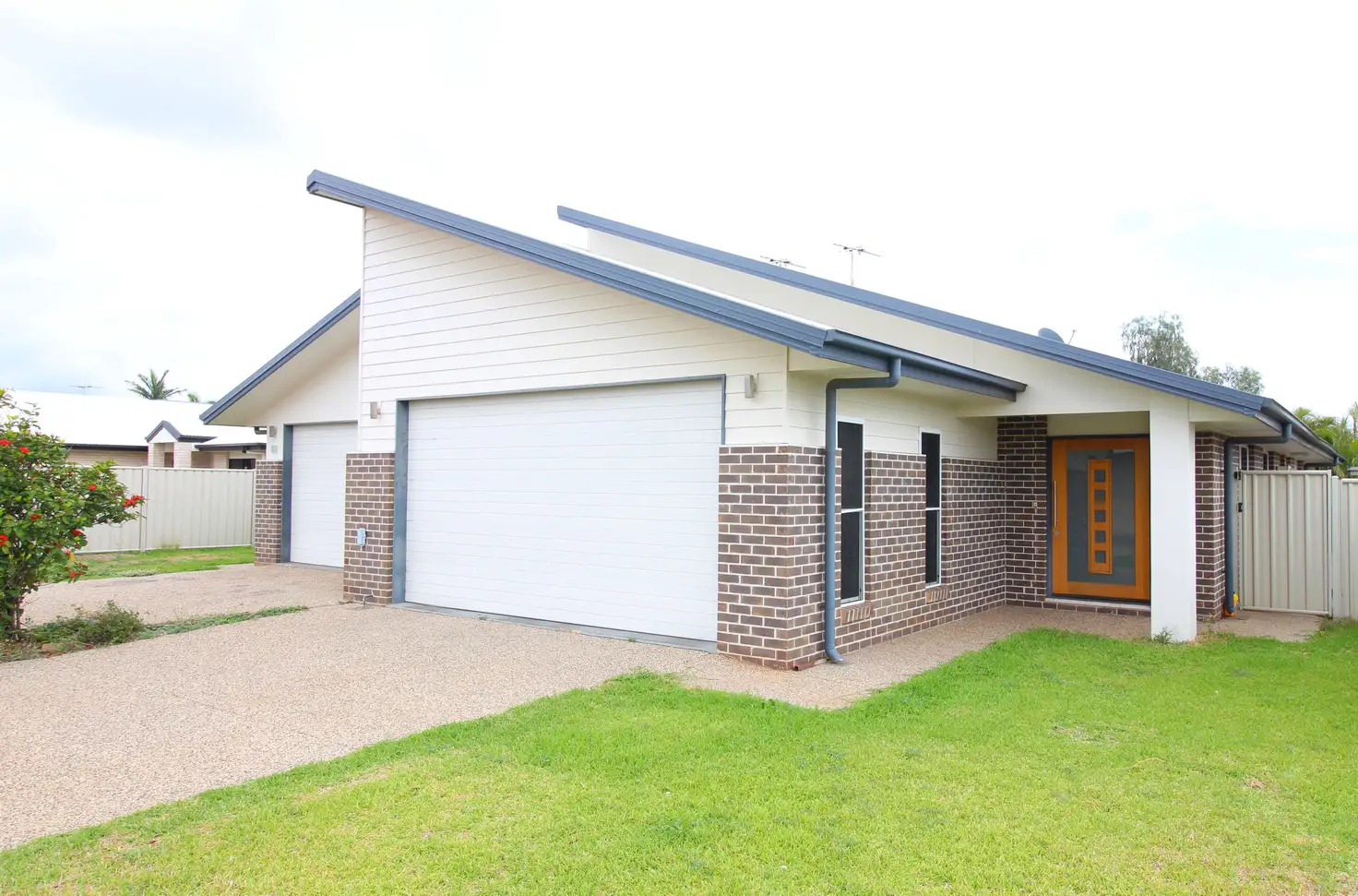 Main view of Homely semi-detached listing, 2/28 Berthun Street, Emerald QLD 4720