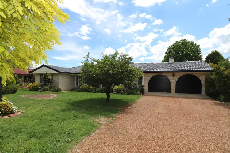 6 Cramsie Crescent, Glen Innes NSW 2370