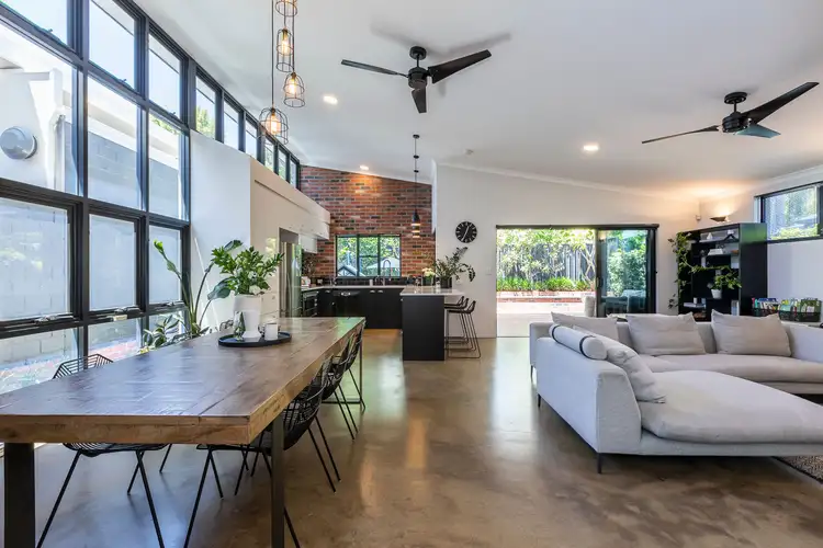 16 Lynton Street, Mount Hawthorn WA 6016