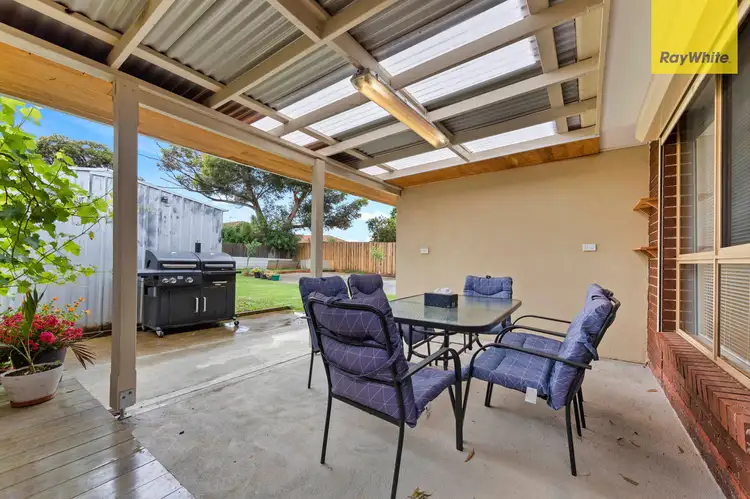 Seventh view of Homely house listing, 4 Herald Walk, Kings Park VIC 3021