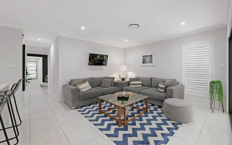 Fifth view of Homely house listing, 10 Bethany Circuit, Jordan Springs NSW 2747