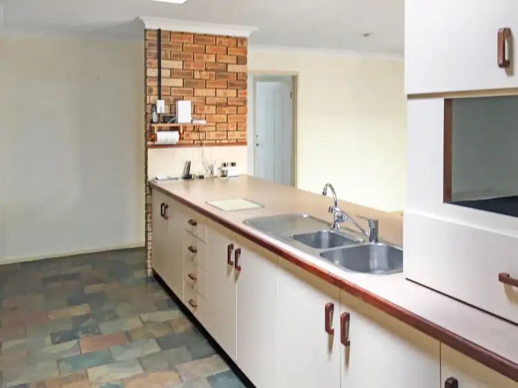 Third view of Homely house listing, 3 Cooma Court, Yakamia WA 6330