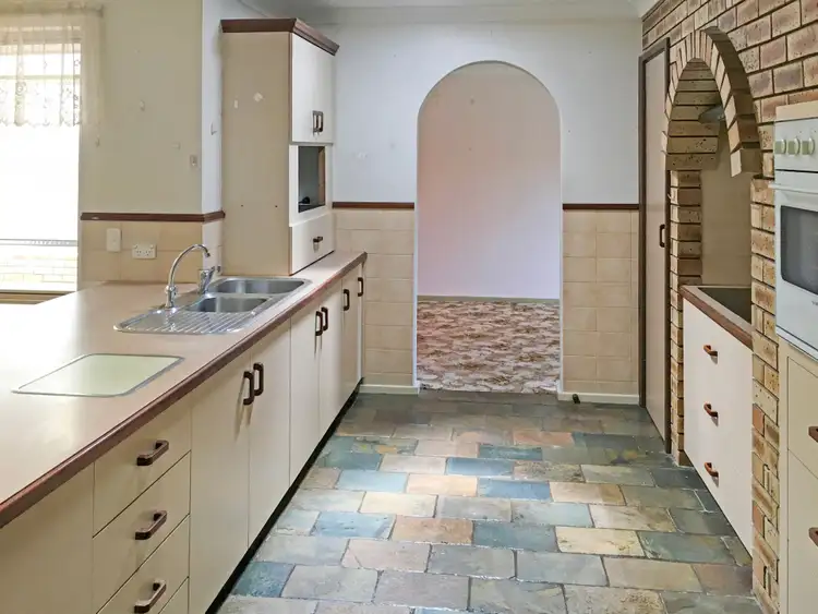 Fourth view of Homely house listing, 3 Cooma Court, Yakamia WA 6330