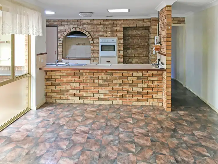 Fifth view of Homely house listing, 3 Cooma Court, Yakamia WA 6330