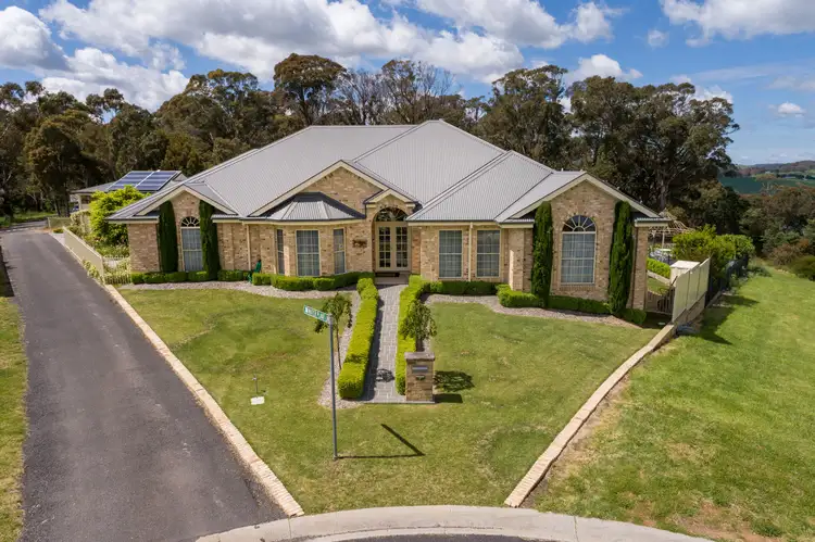 Second view of Homely house listing, 7 Links Close, Oberon NSW 2787