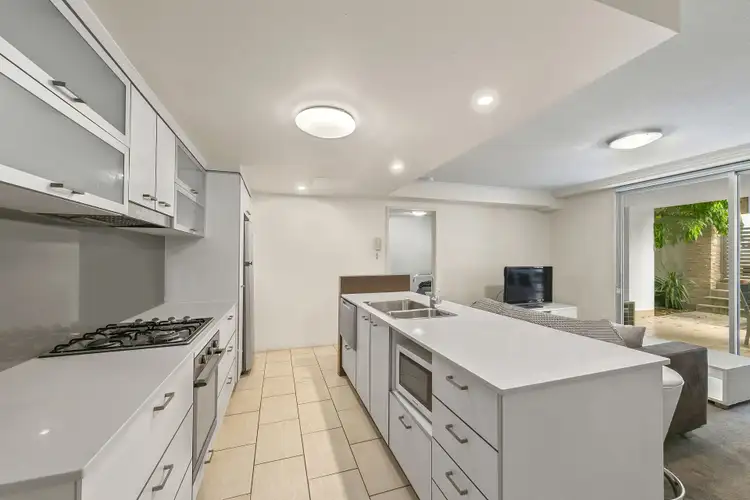 Second view of Homely apartment listing, 101/6 Exford Street, Brisbane City QLD 4000