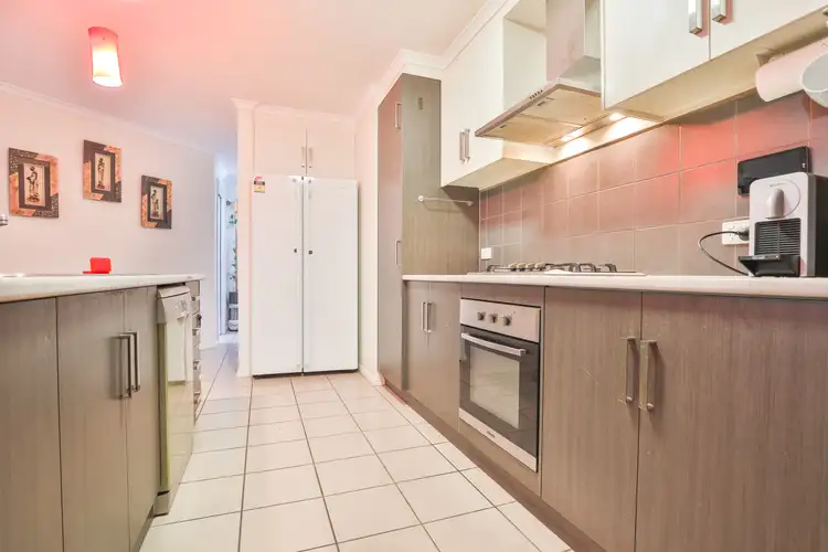 Fifth view of Homely house listing, 2 Lakeview Court, Mildura VIC 3500