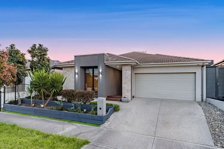 Second view of Homely house listing, 14 Gallagher Way, Mernda VIC 3754