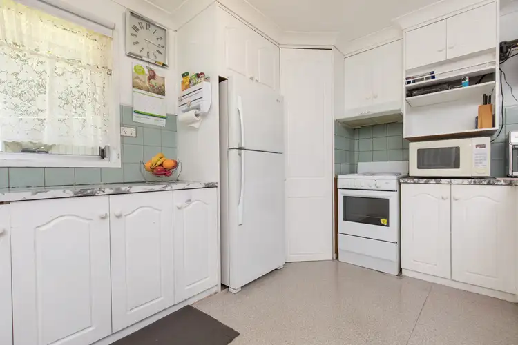 Sixth view of Homely house listing, 10 Oombah Street, Red Cliffs VIC 3496