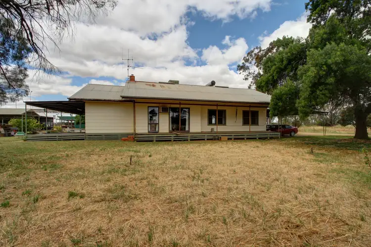 300 Tom O'Brien Road, Koonoomoo VIC 3644