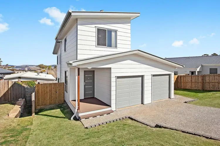 1 & 2/92 Sanctuary Drive, Cranley QLD 4350