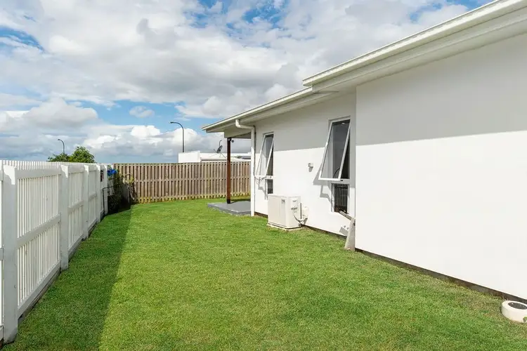 Sixth view of Homely house listing, 2 Conochie Place, Pimpama QLD 4209