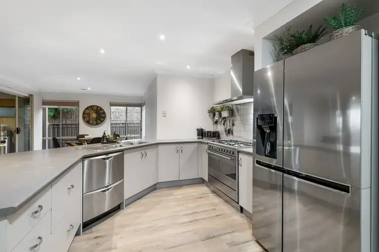 Fifth view of Homely house listing, 41 Melfin Drive, Hillside VIC 3037