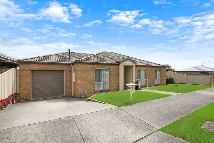 Second view of Homely house listing, 2/1 Vista Court, Camperdown VIC 3260