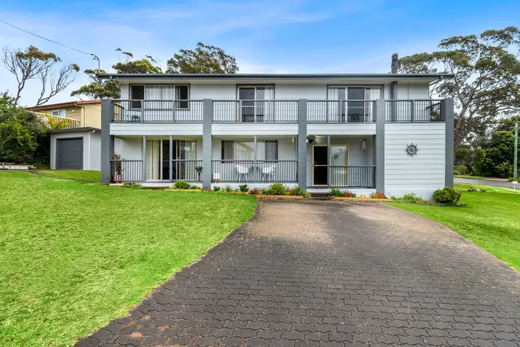 27 Curvers Drive, Manyana NSW 2539