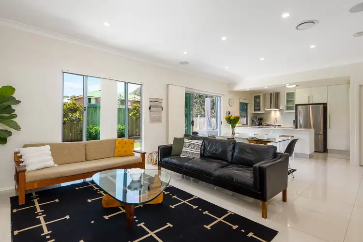 Fourth view of Homely townhouse listing, 2/25 Oak Street, Hawthorne QLD 4171